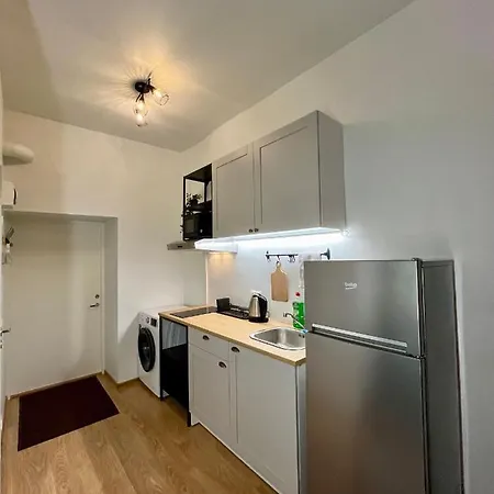 Savi 5 Apartment