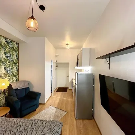 Savi 5 Apartment